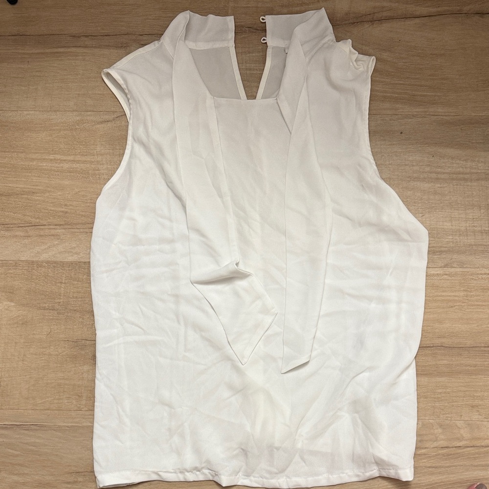 Calvin Klein White Sleeveless Blouse